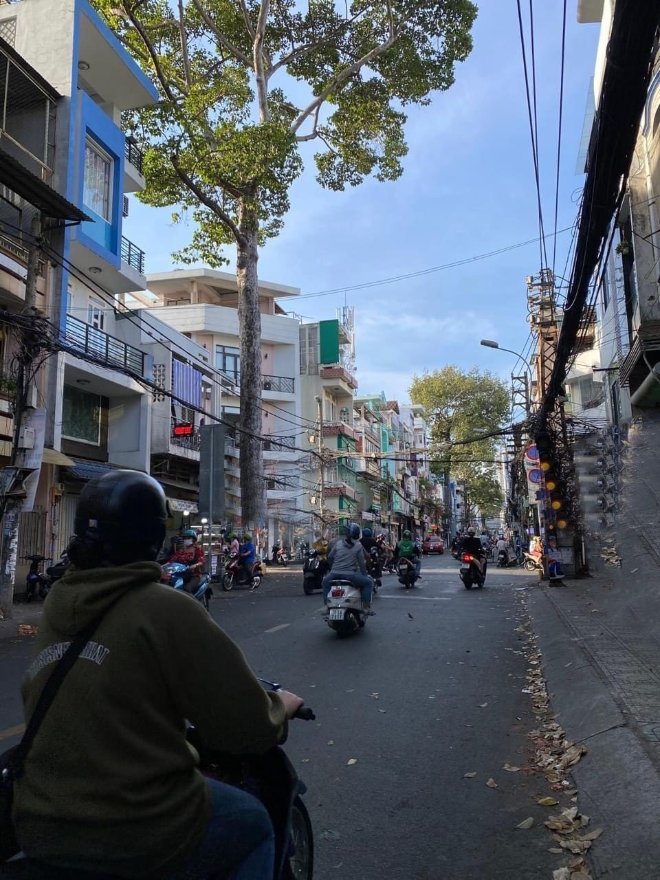 Cho thuê Nguyên Căn MT đường Ngô Quyền, P6, Q.10. 